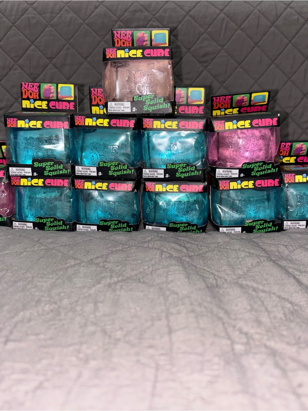NeeDoh Nice Cubes